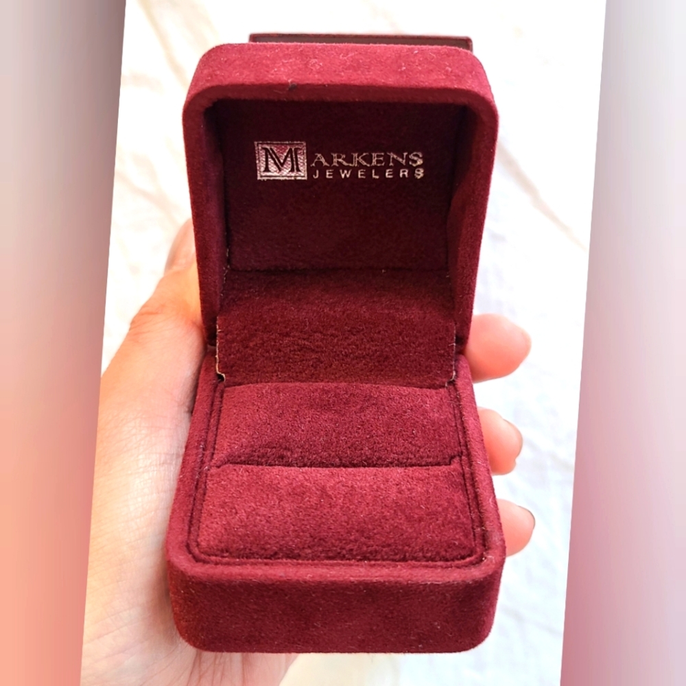 Ring Box